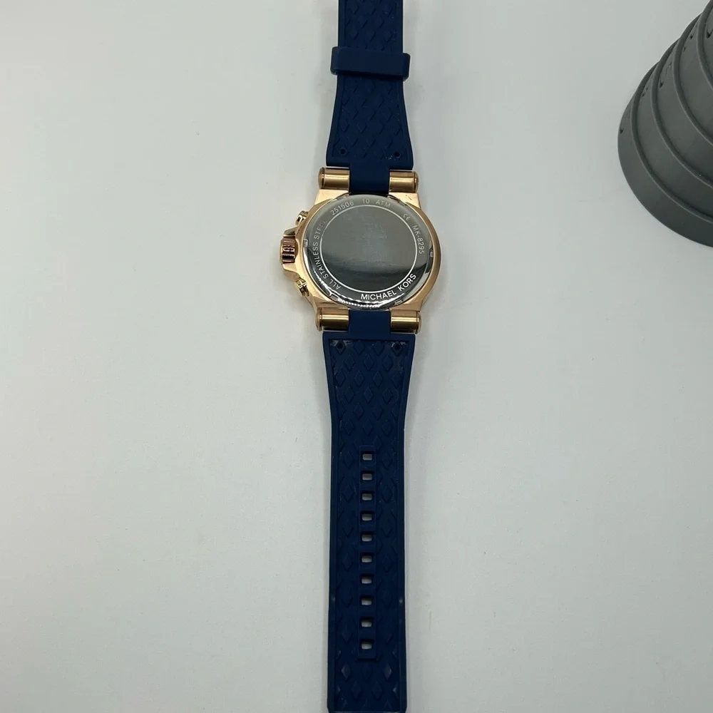 Michael Kors stylish michael
